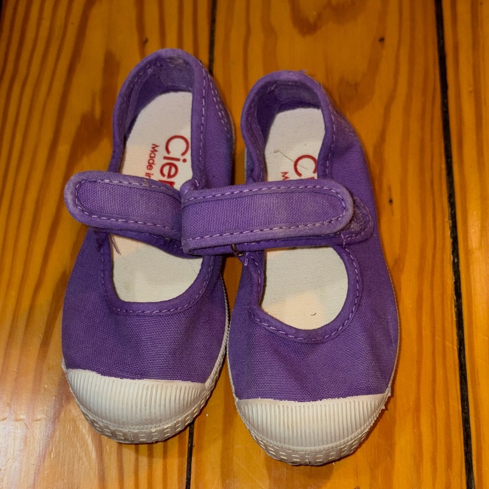 Cienta Girl’s Purple Sneakers Size 22/6